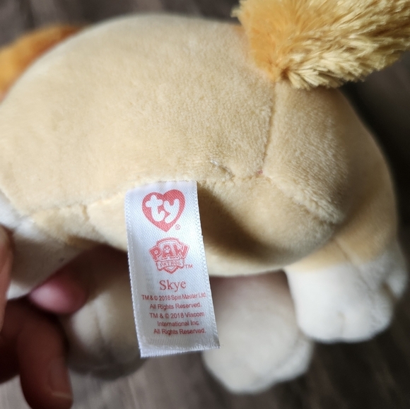 TY Paw Patrol Skye Stuffed Animal - Picture 5 of 5